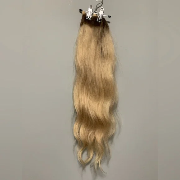 Blonde human hair u-part wig - 24” - Picture 1 of 5
